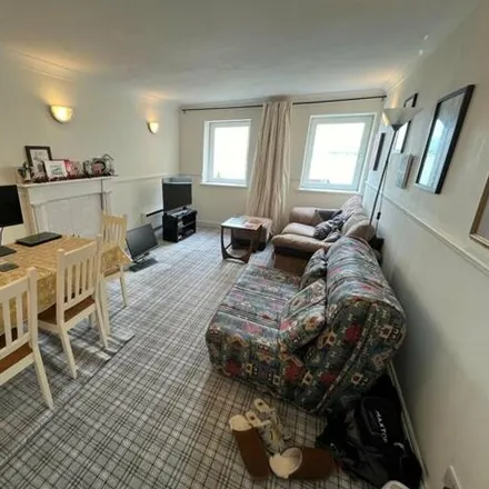 Image 4 - Kuflink, 21 West Street, Gravesend, DA11 0BF, United Kingdom - Apartment for sale