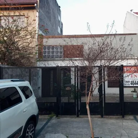 Buy this 4 bed house on Cuzco 541 in Versalles, C1408 BLL Buenos Aires