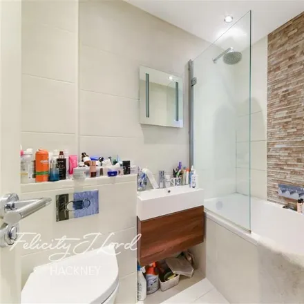 Image 1 - 137 Clarence Road, Lower Clapton, London, E5 8DY, United Kingdom - Apartment for rent