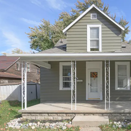 Buy this 2 bed house on 729 South 26th Street in Lafayette, IN 47904