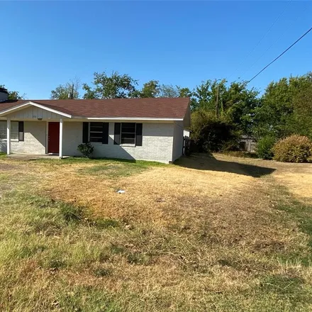 Image 6 - 115 McAnally Street, Mabank, TX 75147, USA - House for sale