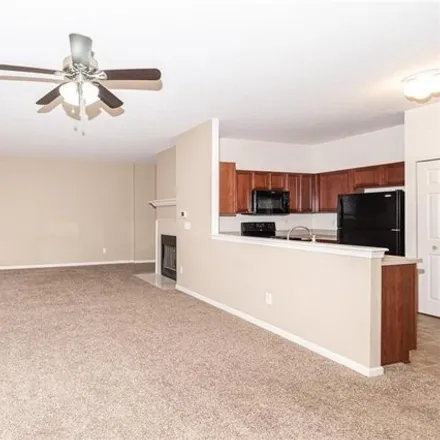 Image 5 - 12209 Bubbling Brook Drive, Fishers, IN 46038, USA - Condo for rent