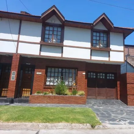 Buy this 3 bed house on Pringles 1037 in Centro, 1878 Quilmes