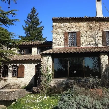 Rent this 5 bed house on 84110 Vaison-la-Romaine