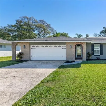Buy this 3 bed house on 3303 Conway Gardens Road in Orlando, FL 32806