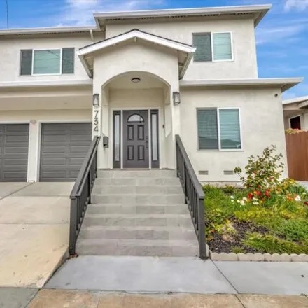 Rent this 3 bed apartment on 745 2nd Lane in South San Francisco, CA 94080