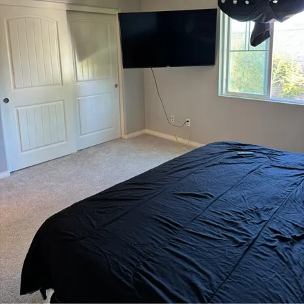 Rent this 1 bed room on 23388 Platinum Court in Wildomar, CA 92595
