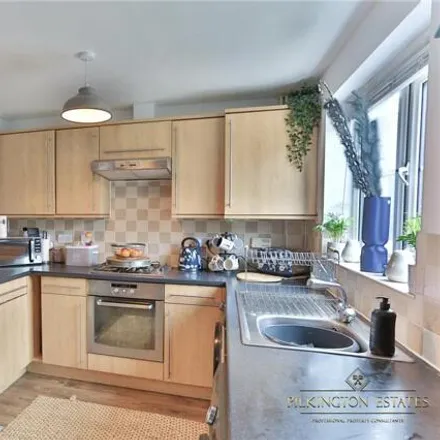 Image 3 - 39 Junction Gardens, Plymouth, PL4 9AR, United Kingdom - Townhouse for sale
