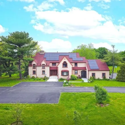 Buy this 6 bed house on 20 Overbrook Lane in Glen Head, Oyster Bay