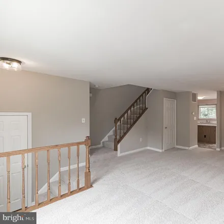 Image 4 - 14760 Flower Hill Drive, Centreville, VA 20120, USA - Townhouse for sale