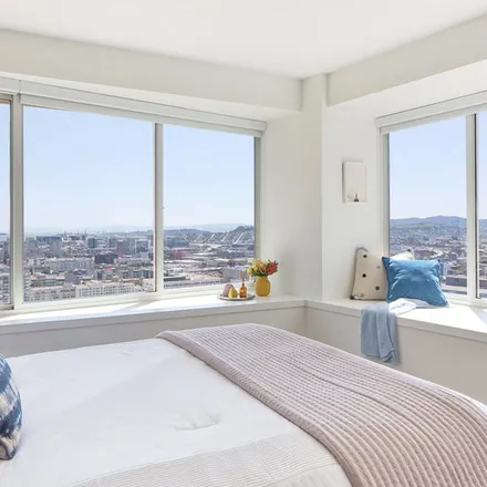Rent this 2 bed apartment on Paramount in 680;688;690;692 Mission Street, San Francisco