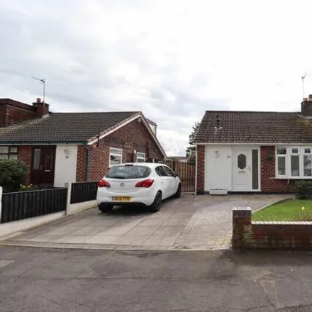 Buy this 2 bed house on Bideford Road in Greystone Heath, Warrington