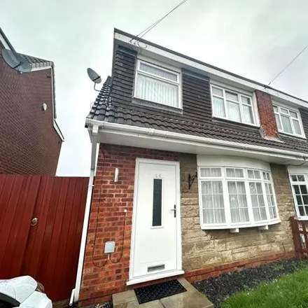 Rent this 3 bed house on Beech Avenue in Moreton, CH49 4NJ