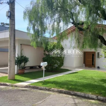 Buy this 5 bed house on Avenida Aparecida Tellau Seraphin in Vinhedo, Vinhedo - SP
