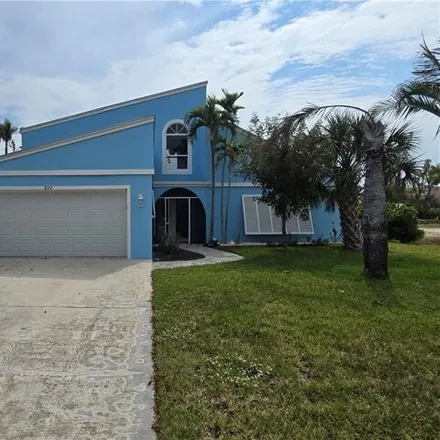 Buy this 3 bed house on 19 Little Carlos Court in Fort Myers Beach, Lee County