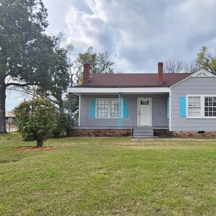 Image 6 - 1318 Baker Avenue, Albany, GA 31707, USA - House for sale