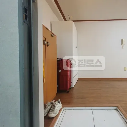 Rent this 2 bed apartment on 서울특별시 서대문구 연희동 48-42