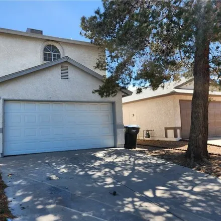 Rent this 3 bed house on 950 Clipper Drive in Henderson, NV 89015