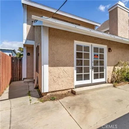 Buy this 3 bed house on 215 Memphis Avenue in Huntington Beach, CA 92648