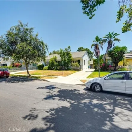 Image 2 - 5808 Irvine Ave, North Hollywood, California, 91601 - House for sale