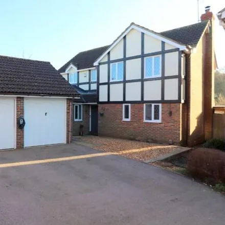 Buy this 4 bed house on Washbrook Close in Barton-le-Clay, MK45 4LF