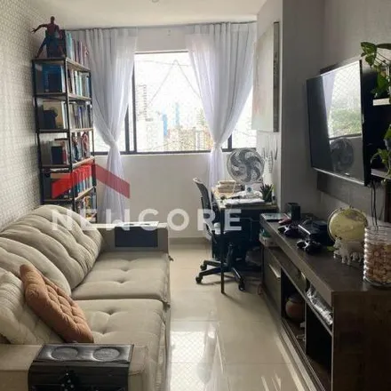 Buy this 2 bed apartment on Rua Sansão Ribeiro 99 in Boa Viagem, Recife -