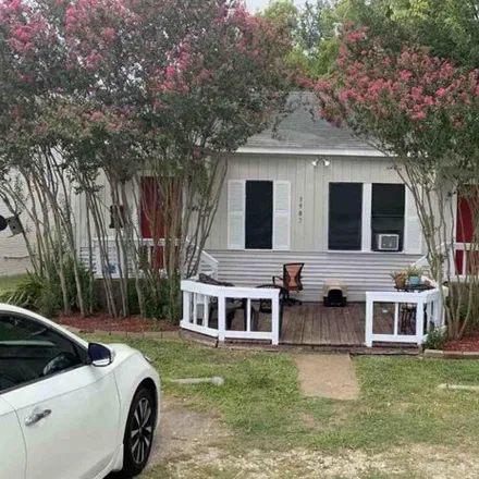 Buy this 1 bed house on 3902 Video St in Dickinson, Texas