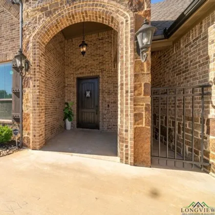 Image 4 - 4027 Hidden Hills Cir, Longview, Texas, 75605 - House for sale