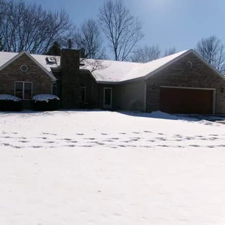 Image 3 - 1130 Ridgeway Drive, Crawfordsville, IN 47933, USA - House for sale