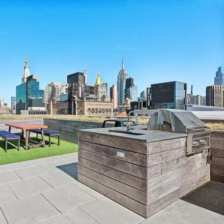 Image 9 - 160 East 22nd Street, New York, NY 10010, USA - Condo for sale