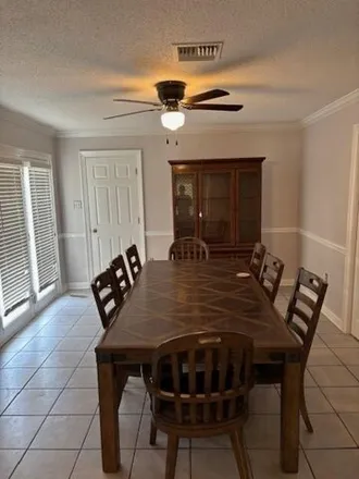 Image 5 - 5632 Rosalie Court, Metairie, LA 70003, USA - House for rent