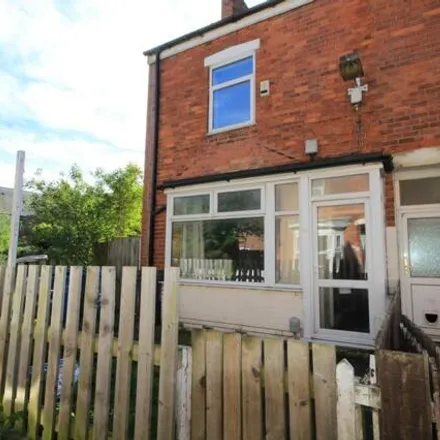 Buy this 2 bed house on Strawberry Gardens in Hull, HU9 1EX