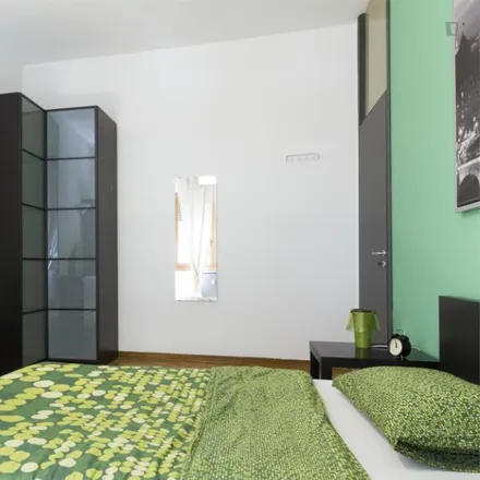 Rent this 4 bed room on Soleluna Cafè in Via Cola Montano 40, 20159 Milan MI