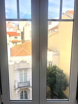 Image 4 - Travessa da Amoreira, 1200-716 Lisbon, Portugal - Apartment for rent