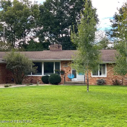 Buy this 3 bed house on 1652 Ridgewood Drive in East Lansing, MI 48823