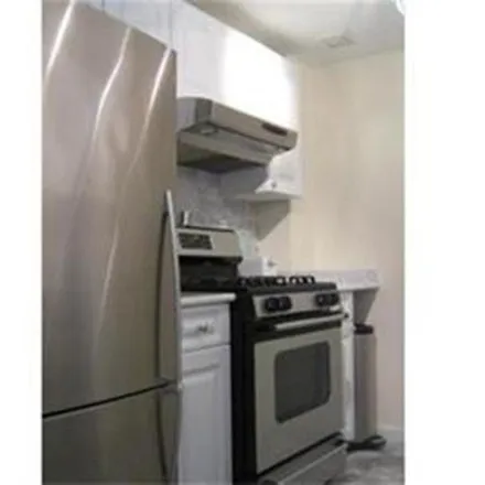 Image 2 - 15 North Beacon Street, Boston, MA 02134, USA - Apartment for rent