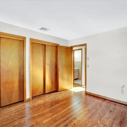 Image 4 - 115 Van Riper Avenue, Clifton, NJ 07011, USA - Apartment for rent