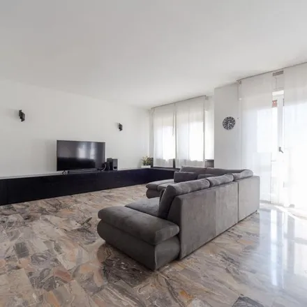 Image 2 - Via Giuseppe Ripamonti, 66, 20141 Milan MI, Italy - Apartment for rent