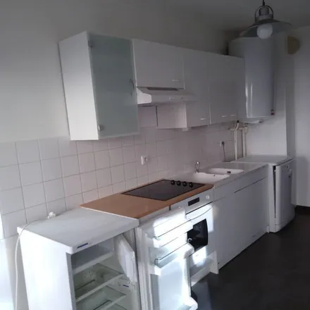 Rent this 2 bed apartment on 117 Rue Anatole France in 01100 Oyonnax, France