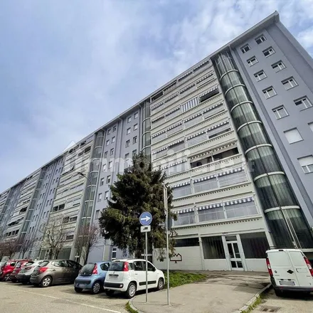 Image 4 - Via Guglielmo Reiss Romoli, 10155 Turin TO, Italy - Apartment for rent