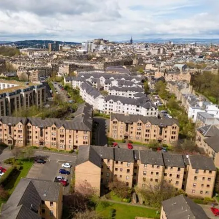 Image 3 - 21 Parkside Terrace, City of Edinburgh, EH16 5BN, United Kingdom - Apartment for sale