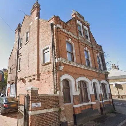 Rent this 2 bed apartment on Merlin House in 76 Albert Road, Chatham