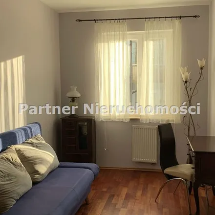 Image 4 - Plac Niepodległości, Rondo Niepodległości, 87-119 Toruń, Poland - Apartment for rent