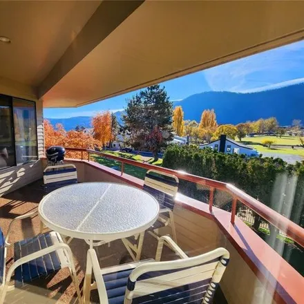 Buy this 3 bed apartment on Lodge Court in Manson, Chelan County