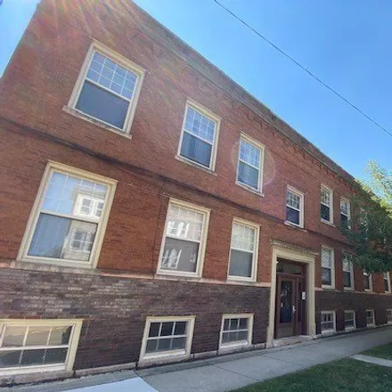 Rent this 2 bed apartment on 2117-2125 West Ainslie Street in Chicago, IL 60625