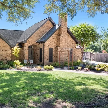 Buy this 4 bed house on 3901 Butler Court in Colleyville, TX 76034