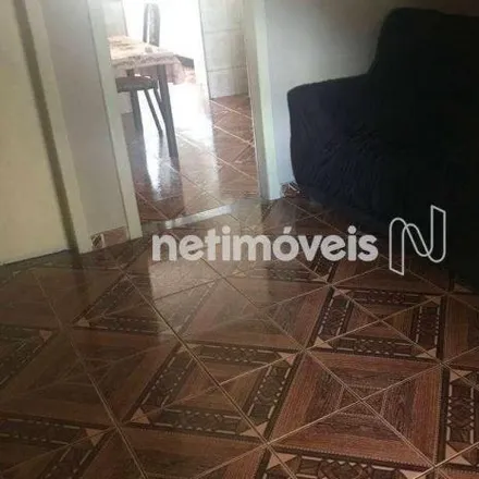 Buy this 4 bed house on Rua Setecentos e Vinte e Seis in Jardim Vitória, Belo Horizonte - MG
