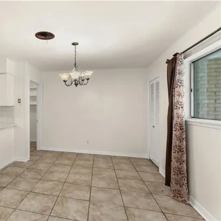 Image 5 - 6054 Stratford Place, New Orleans, LA 70131, USA - House for rent
