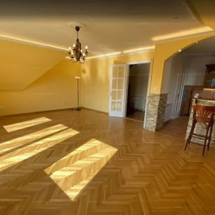 Rent this 4 bed apartment on Budapest in Endrődi Sándor utca, 1184