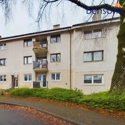 Rent this 2 bed apartment on Dunglass Square in Maxwellton, East Kilbride